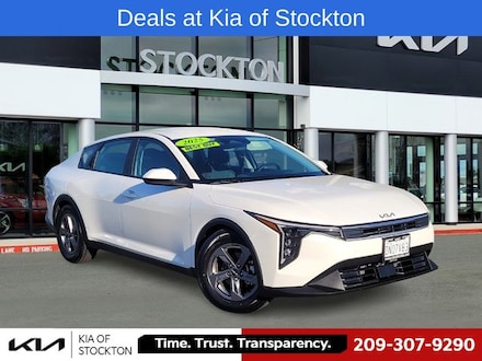 2025 Kia K4 LX Sedan