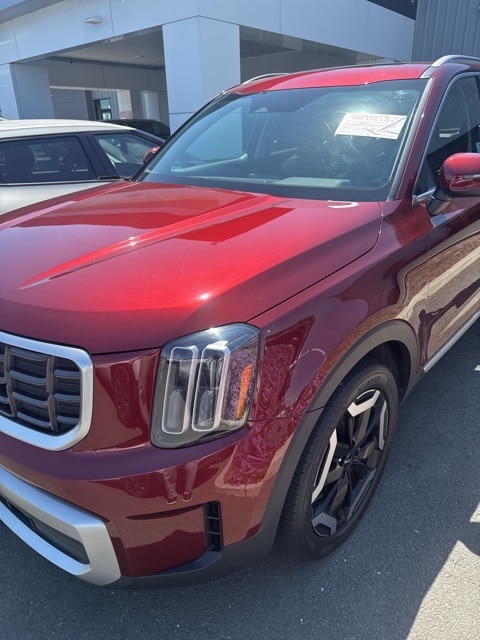 Used 2023 Kia Telluride S with VIN 5XYP64GC0PG370888 for sale in Stockton, CA
