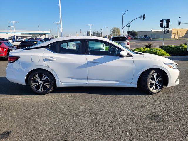 2022 Nissan Sentra SV photo 2