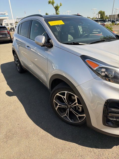 2020 Kia Sportage SX Turbo photo 2
