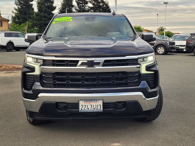 2022 Chevrolet Silverado 1500 LT w/1LT photo 2
