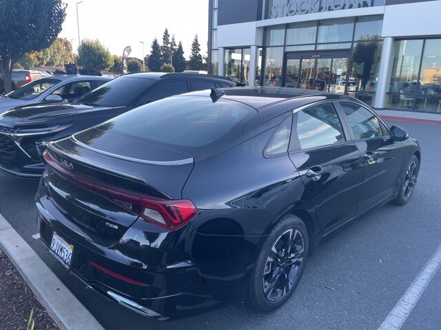 2024 Kia K5 GT-Line photo 3