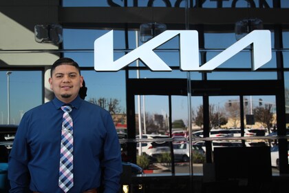 Staff member Jonathan Castaneda from ID_8df5b97382bd