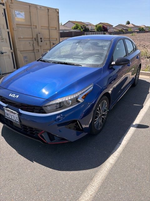 2024 Kia Forte GT-Line photo 2