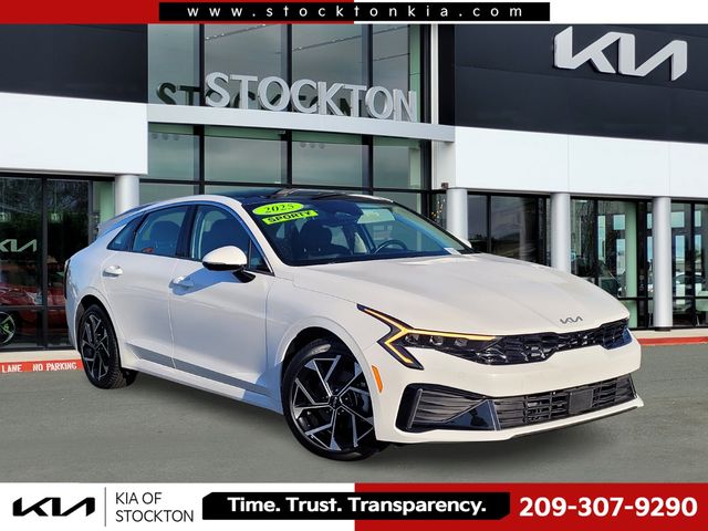 2025 Kia K5 Sedan 