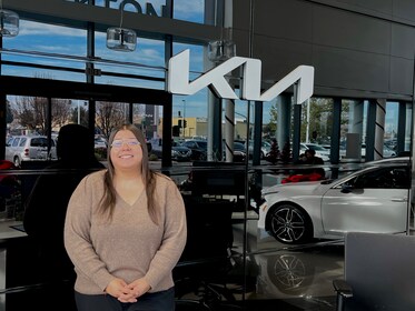 Staff member Karina Alba from ID_82dea7bfd4d5