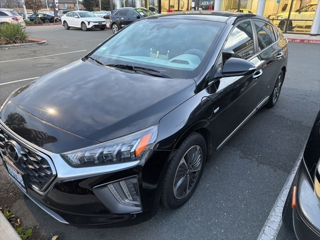 2020 Hyundai IONIQ Limited's photo