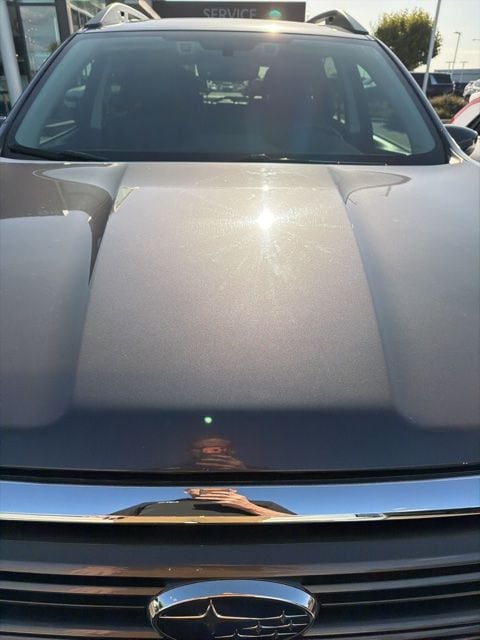 2019 Subaru Ascent Limited 7-Passenger photo 3