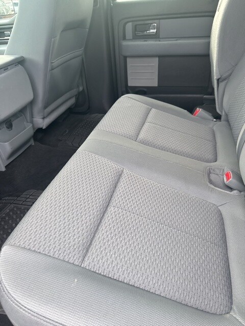 2013 Ford F-150 XLT photo 4