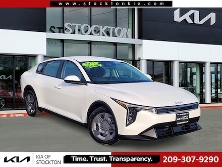 2025 Kia K4 LX Sedan