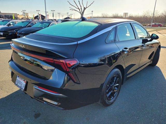2025 Kia K5 LXS photo 4