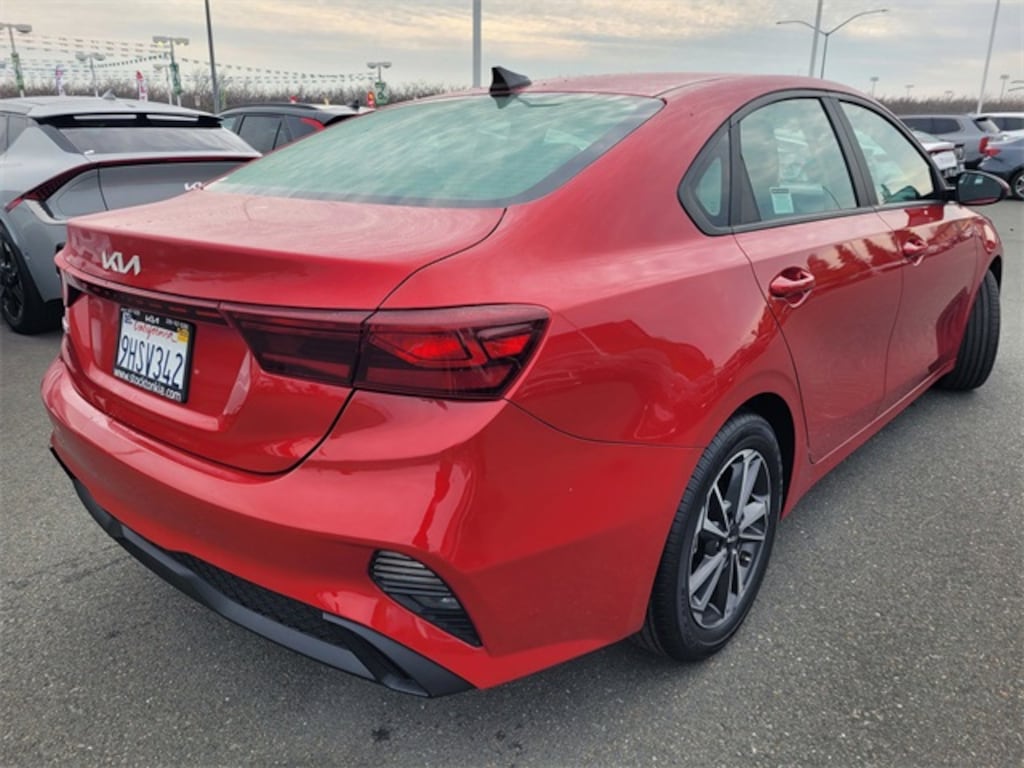 Certified 2024 Kia Forte LXS Sedan