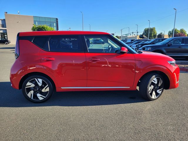 2025 Kia Soul GT-Line photo 2