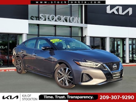 2023 Nissan Maxima SV Sedan