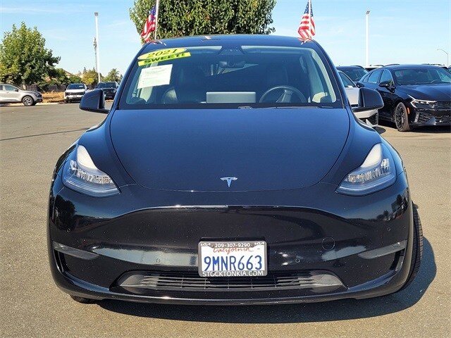 Used 2021 Tesla Model Y Long Range with VIN 5YJYGDEE2MF076563 for sale in Stockton, CA