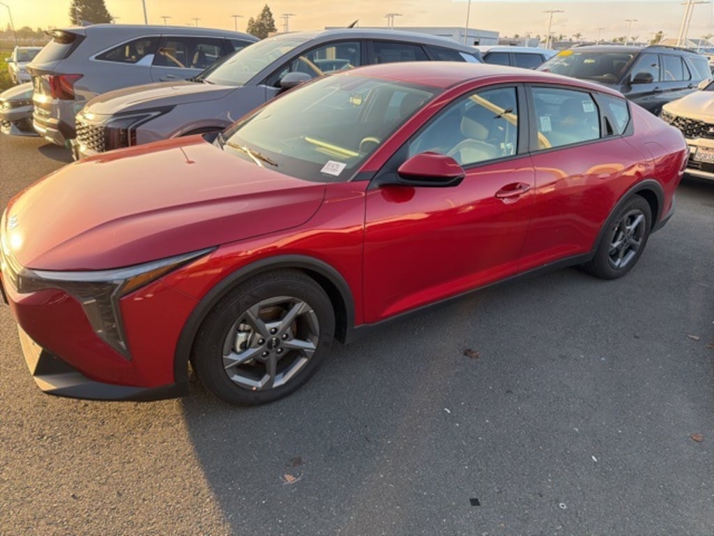 Certified 2025 Kia K4 LXS Sedan
