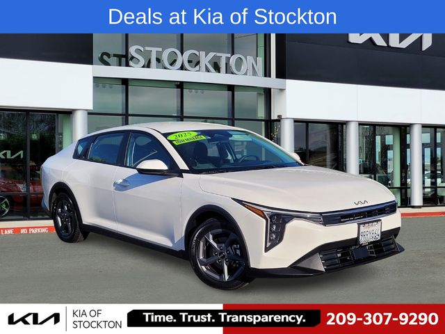 2025 Kia K4