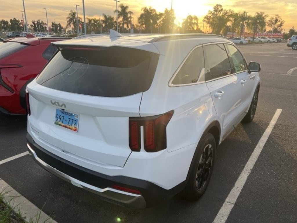 Certified 2024 Kia Sorento S SUV