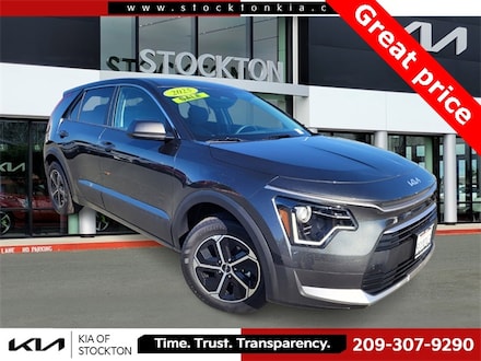 2025 Kia Niro LX SUV