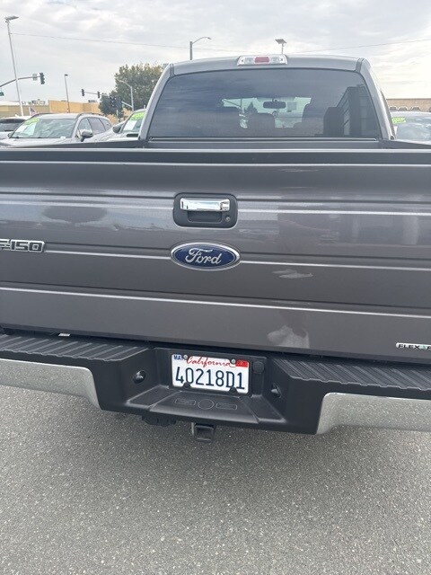 2013 Ford F-150 XLT photo 2
