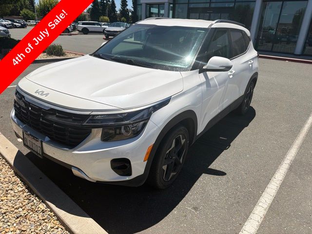2024 Kia Seltos 2.0 EX FWD's photo