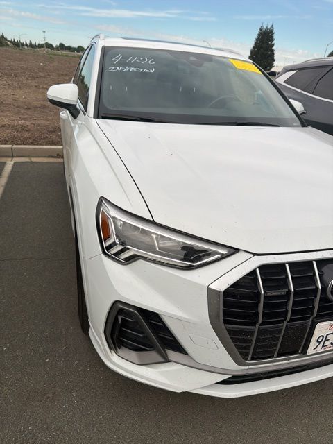 2023 Audi Q3 45 S line Premium photo 4