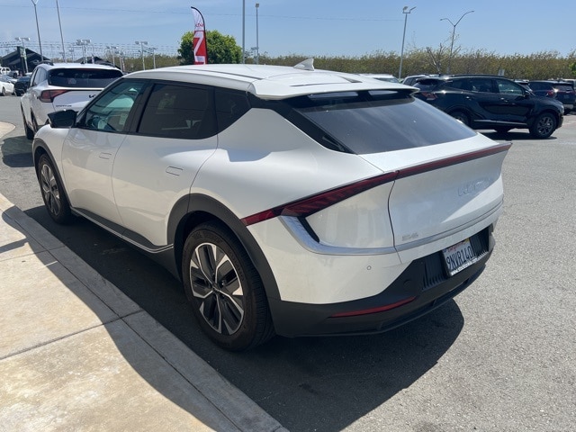 2024 Kia EV6 Light photo 3