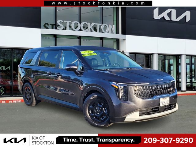 2025 Kia Sedona LXS's photo