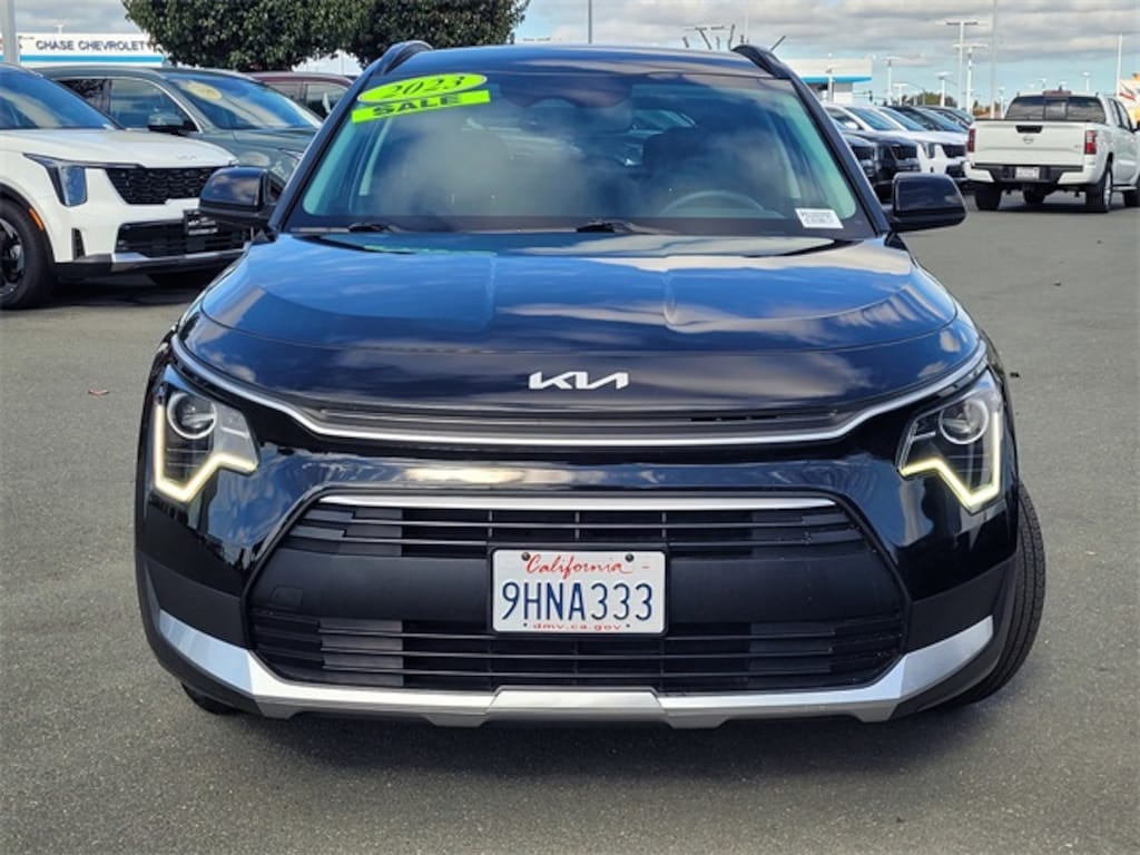 Certified 2023 Kia Niro LX SUV