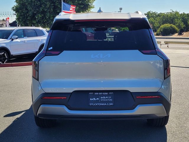 2026 Kia EV9 Wind photo 4