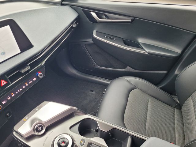 2024 Kia EV6 Light L/R - Photo 11