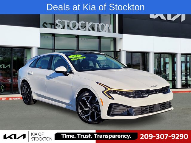 2025 Kia K5 Sedan 