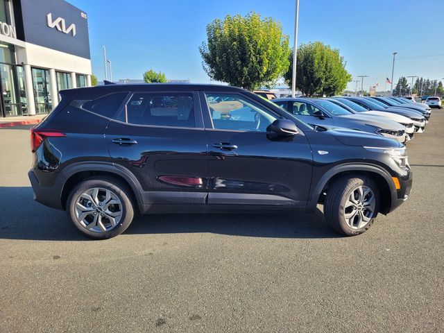 2026 Kia Seltos LX - Photo 3