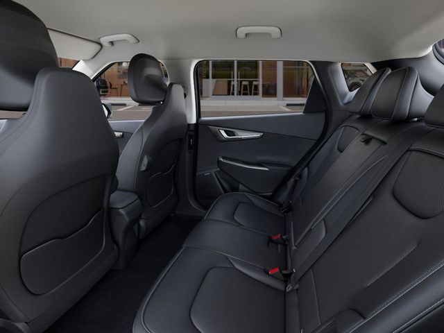 2025 Kia EV6 Wind - Photo 18