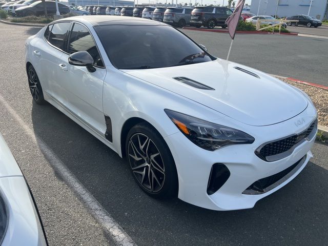 2023 Kia Stinger GT-Line photo 2