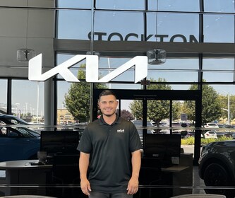 Staff member Martin Gomez from ID_eeb8de208f64