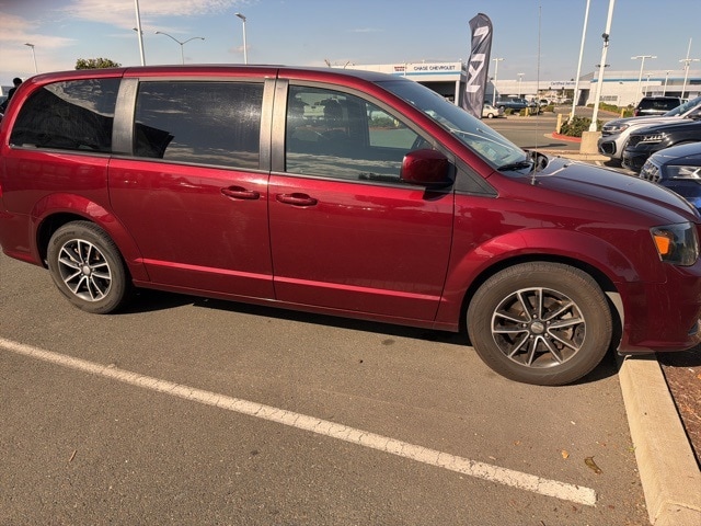 2018 Dodge Grand Caravan SE Plus photo 3