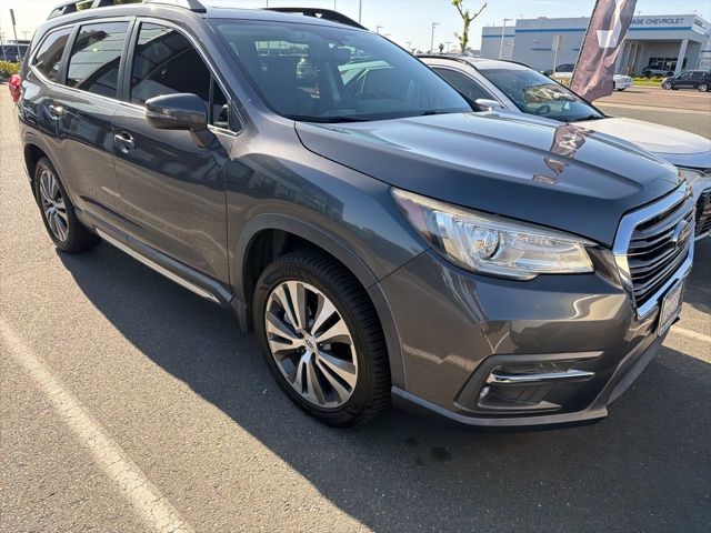 2019 Subaru Ascent Limited 7-Passenger photo 5