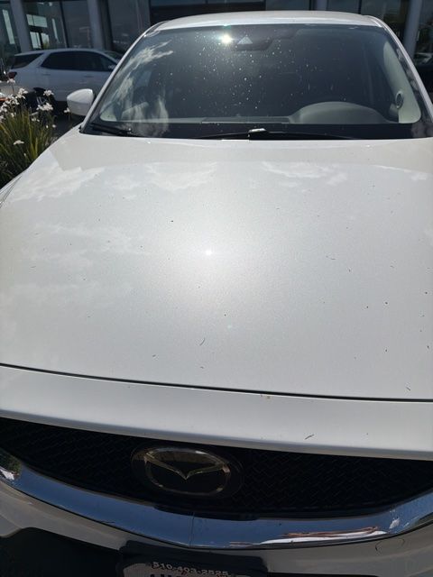 2018 Mazda Mazda CX-5 Touring photo 3