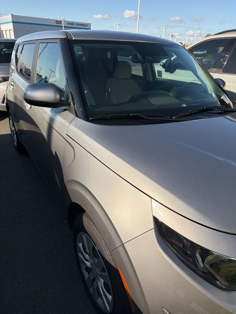 2025 Kia Soul photo 2