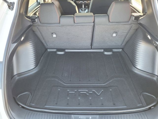 2024 Honda HR-V Sport w/BSI photo 3