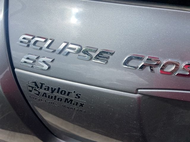 2020 Mitsubishi Eclipse Cross ES photo 4