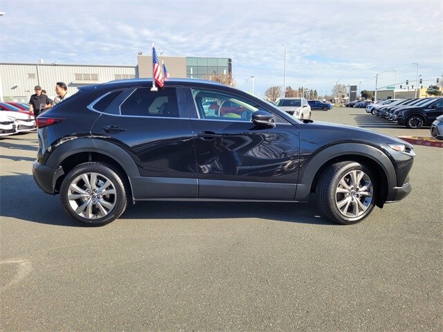 2024 Mazda CX-30 2.5 S Preferred photo 4