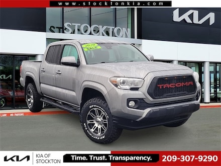 2020 Toyota Tacoma SR5 Truck Double Cab
