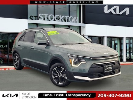 2023 Kia Niro EX SUV