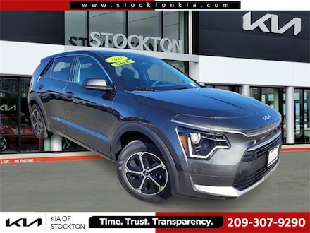 2025 Kia Niro LX SUV