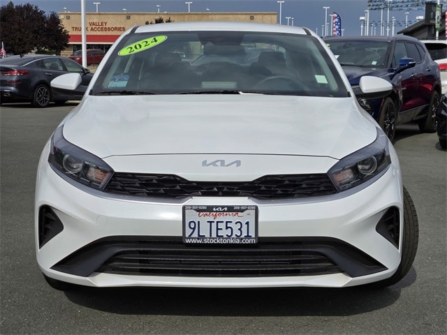 Used 2024 Kia Forte LXS with VIN 3KPF24AD4RE771112 for sale in Stockton, CA