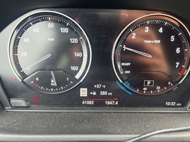 2022 BMW X1 xDrive28i photo 3