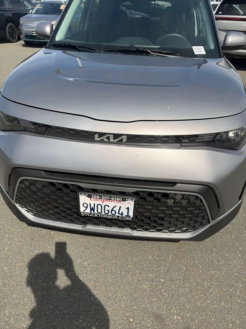 2025 Kia Soul photo 3