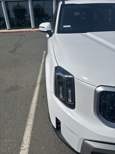 2024 Kia Telluride LX photo 4